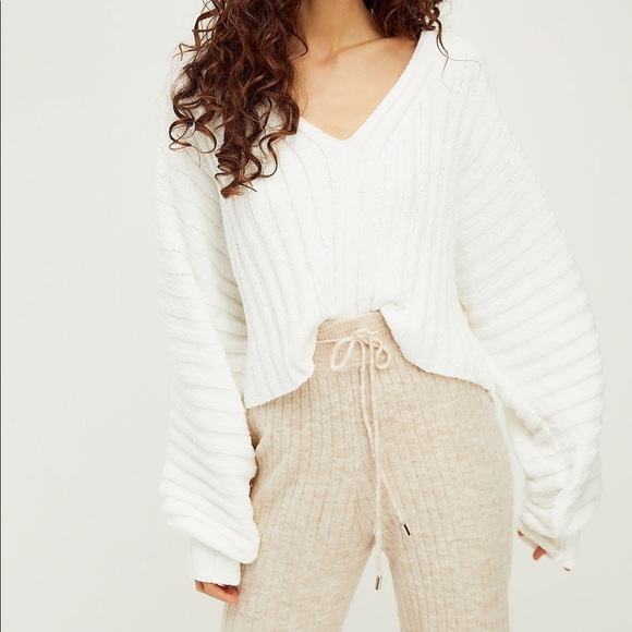 Streetscape Pullover | Poshmark